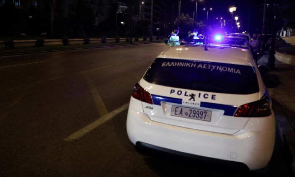 Επίθεση Αλβανού σε νεαρή έξω από το σπίτι της στην Κυψέλη: Της χτυπούσε το κεφάλι στον τοίχο